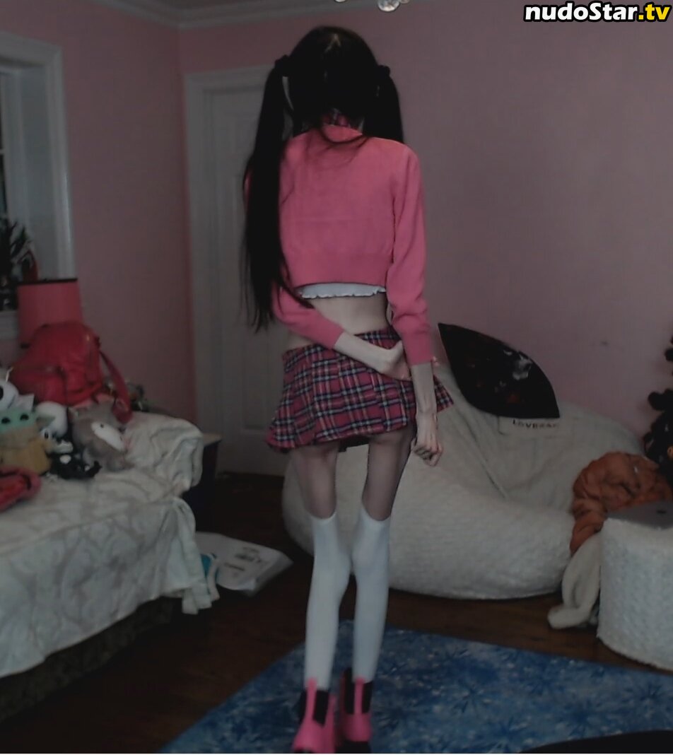 Eugenia Cooney / eugenia_cooney / eugeniacooney Nude OnlyFans Leaked Photo #54