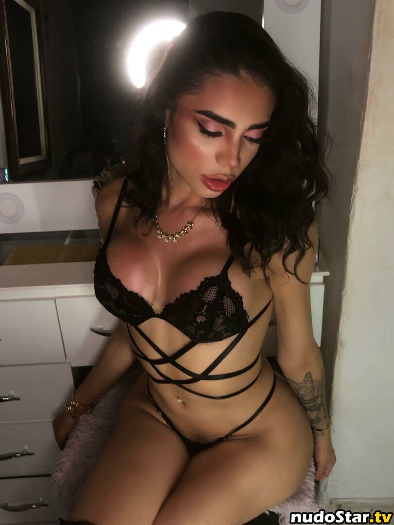 Eva Luna Vélez / Solange_koi / eva.luna1111 / evaluna19 Nude OnlyFans Leaked Photo #2