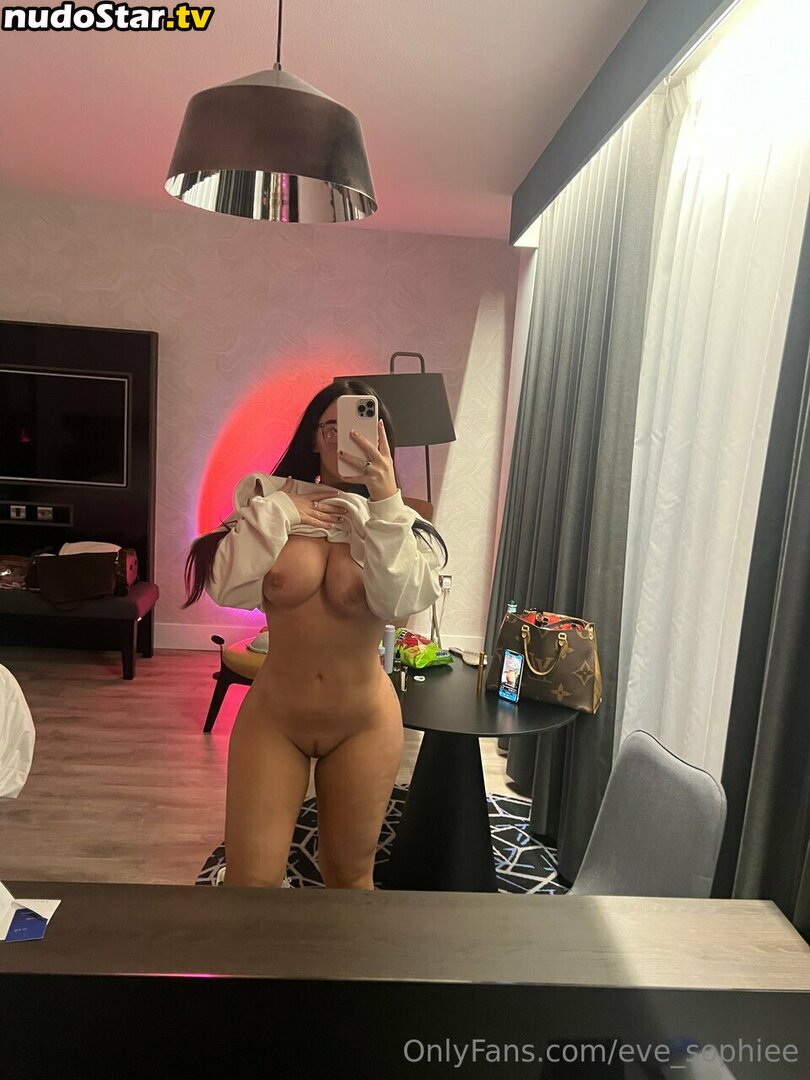 Eve Sophie / eve_sophiee Nude OnlyFans Leaked Photo #129