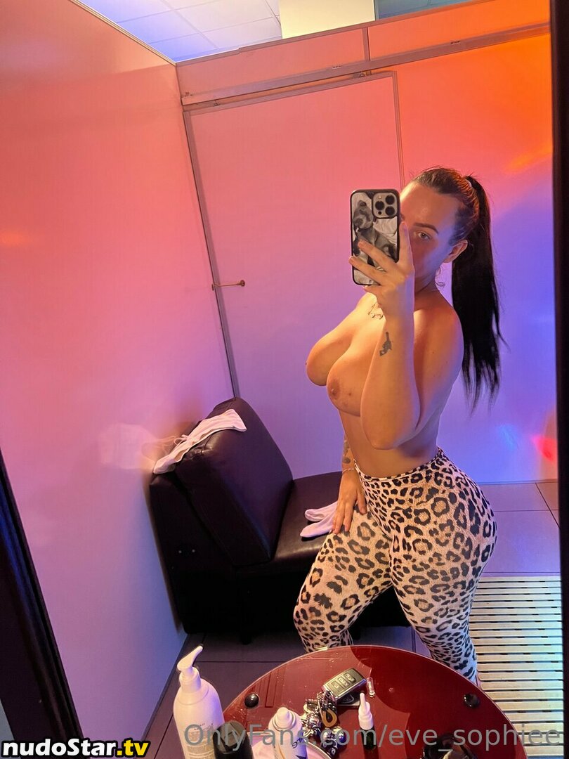 Eve Sophie / eve_sophiee Nude OnlyFans Leaked Photo #208