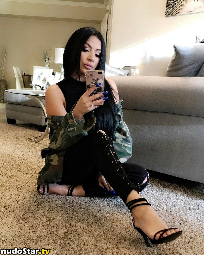 Evettexo Nude OnlyFans Leaked Photo #22