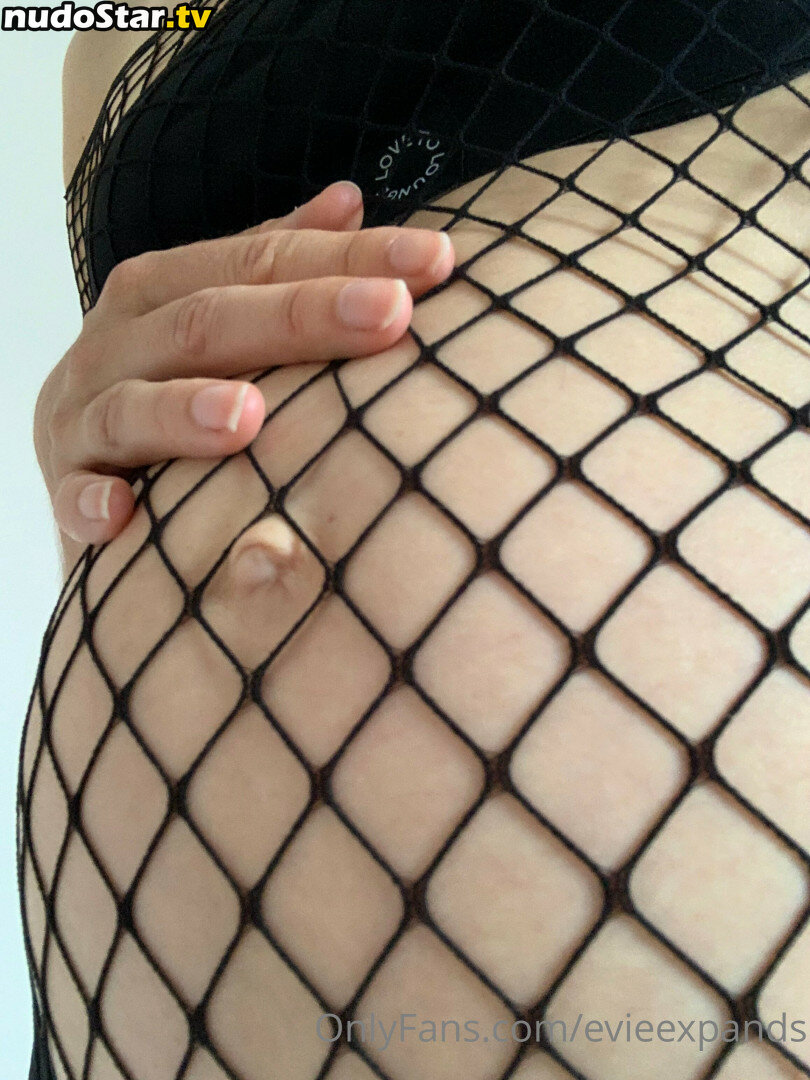 evie_expansion / evieexpands Nude OnlyFans Leaked Photo #126