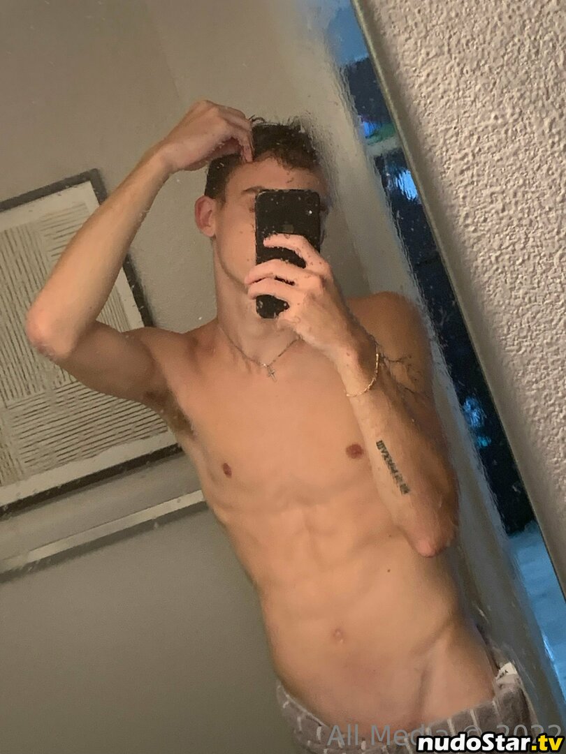 exclusivehuddy / highlyexclusive_ Nude OnlyFans Leaked Photo #4