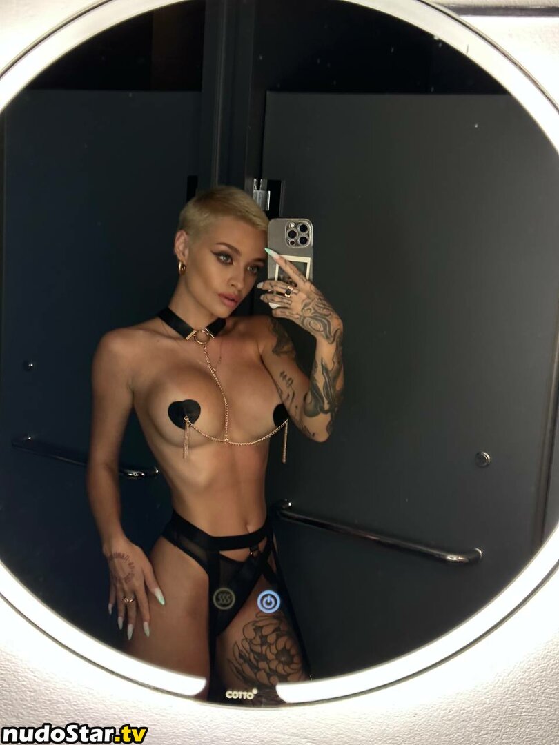 Farruhhhamraeva / user Nude OnlyFans Leaked Photo #117