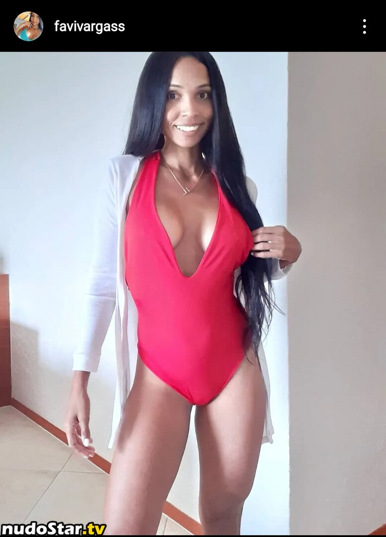 Faviola Vargas / favivargass Nude OnlyFans Leaked Photo #5
