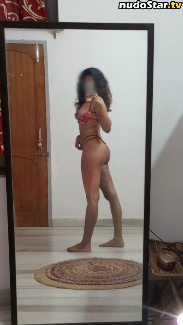 Hina / RazzyDazzy69 / feelinhothothot / lazyyRazzmatazzz Nude OnlyFans Leaked Photo #12