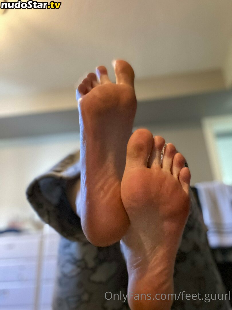 feet.guurl / sexyfeetbyr Nude OnlyFans Leaked Photo #6