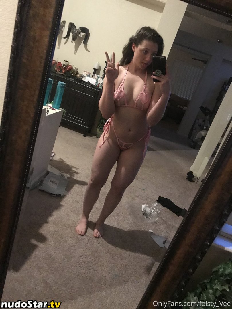 Feisty Vee / feisty_vee Nude OnlyFans Leaked Photo #17