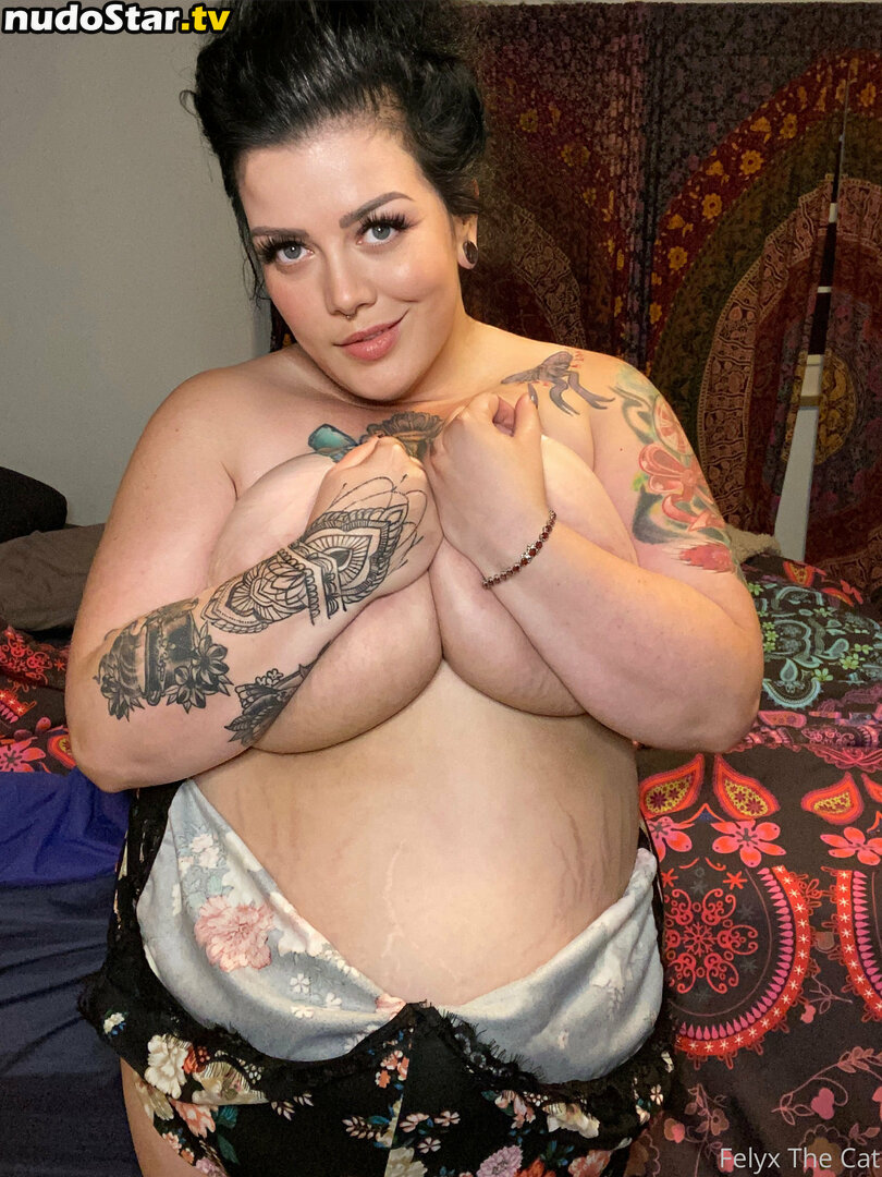 felyxthecat / me0wminx Nude OnlyFans Leaked Photo #40