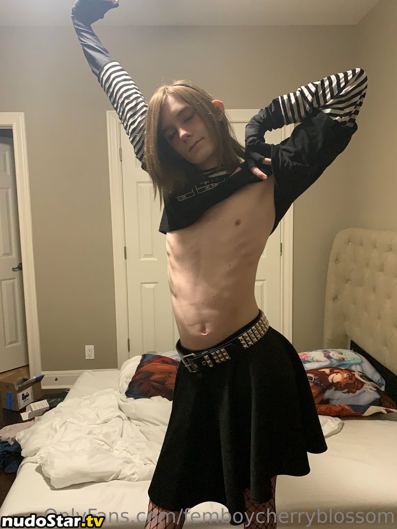 femboycherryblossom Nude OnlyFans Leaked Photo #25