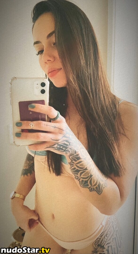 Fernanda Bommerich / febommerich / ferechiburu Nude OnlyFans Leaked Photo #8