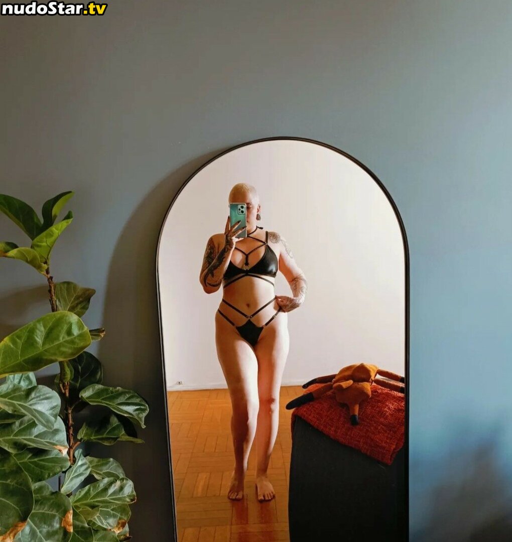Fernanda Campos Frnndpnk / feercampos / feercamppos Nude OnlyFans Leaked Photo #3