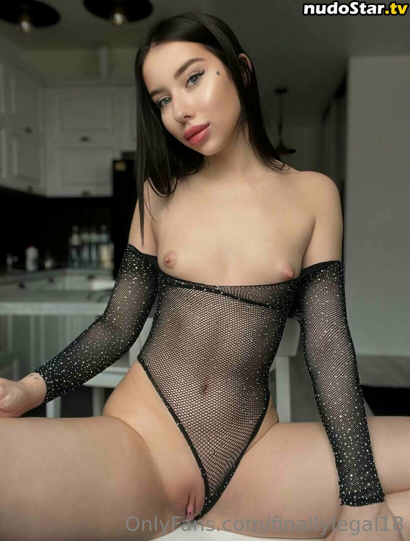 finallylegal18 Nude OnlyFans Leaked Photo #494
