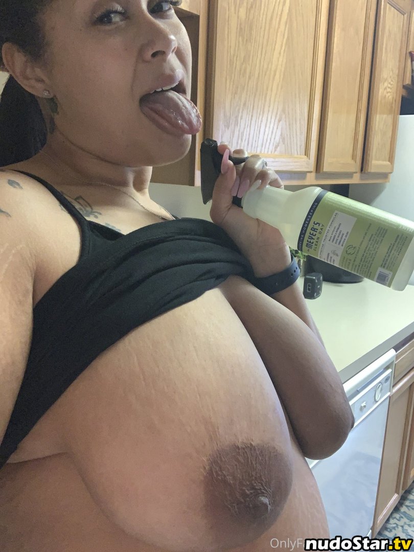AmandaBoles / FitAndFancy_ / thickfancy Nude OnlyFans Leaked Photo #6