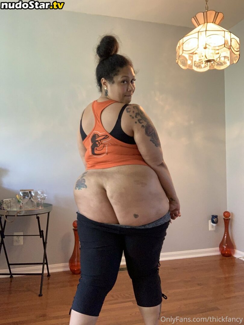 AmandaBoles / FitAndFancy_ / thickfancy Nude OnlyFans Leaked Photo #31