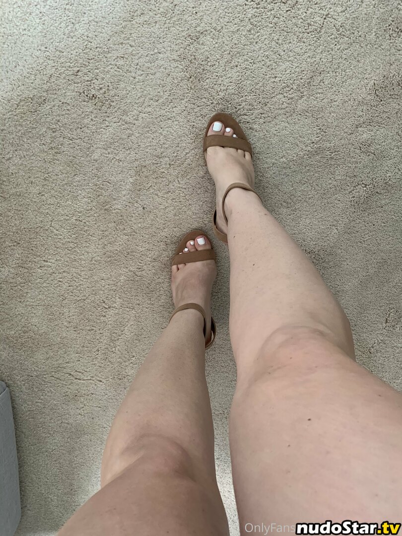 foot_the_bills / tontum_kollectionz Nude OnlyFans Leaked Photo #15