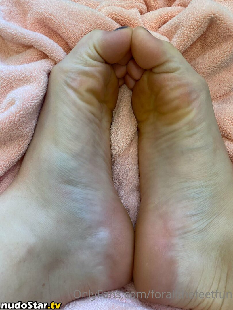 forallthefeetfun / t_faries Nude OnlyFans Leaked Photo #7