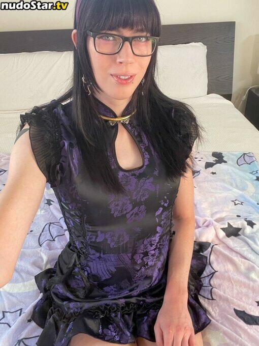 FoxGothicc Nude OnlyFans Leaked Photo #4
