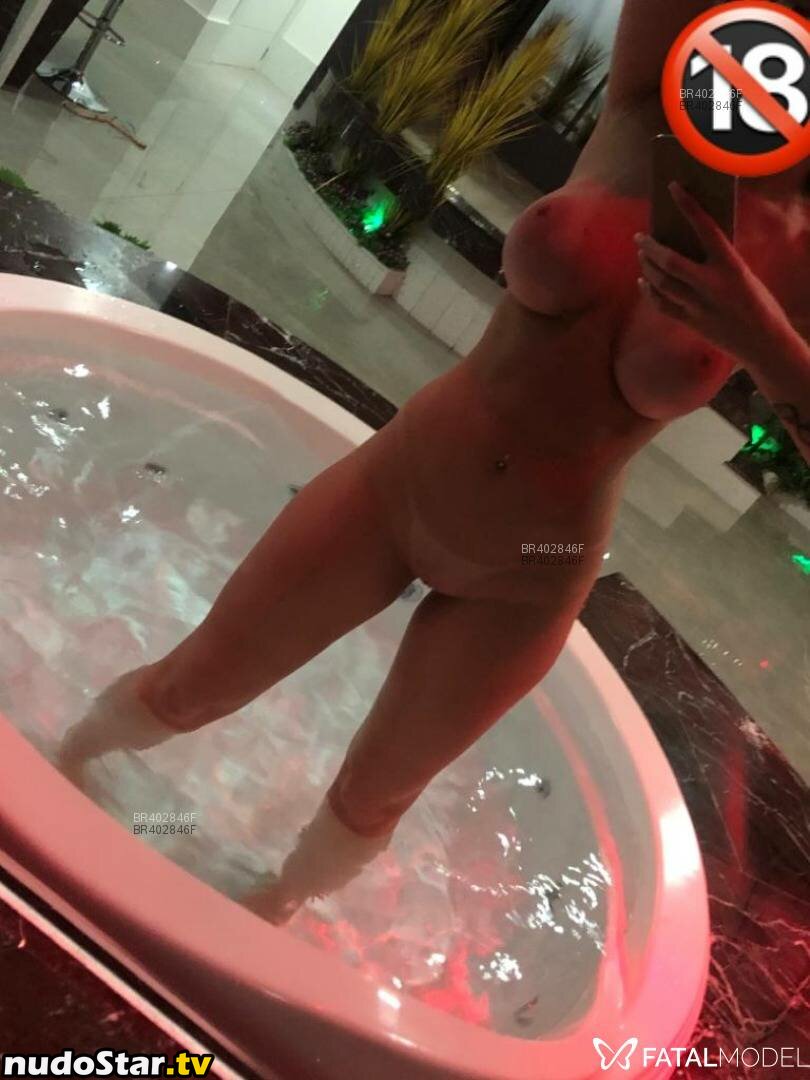Francieli Rossa / franrosssa Nude OnlyFans Leaked Photo #5