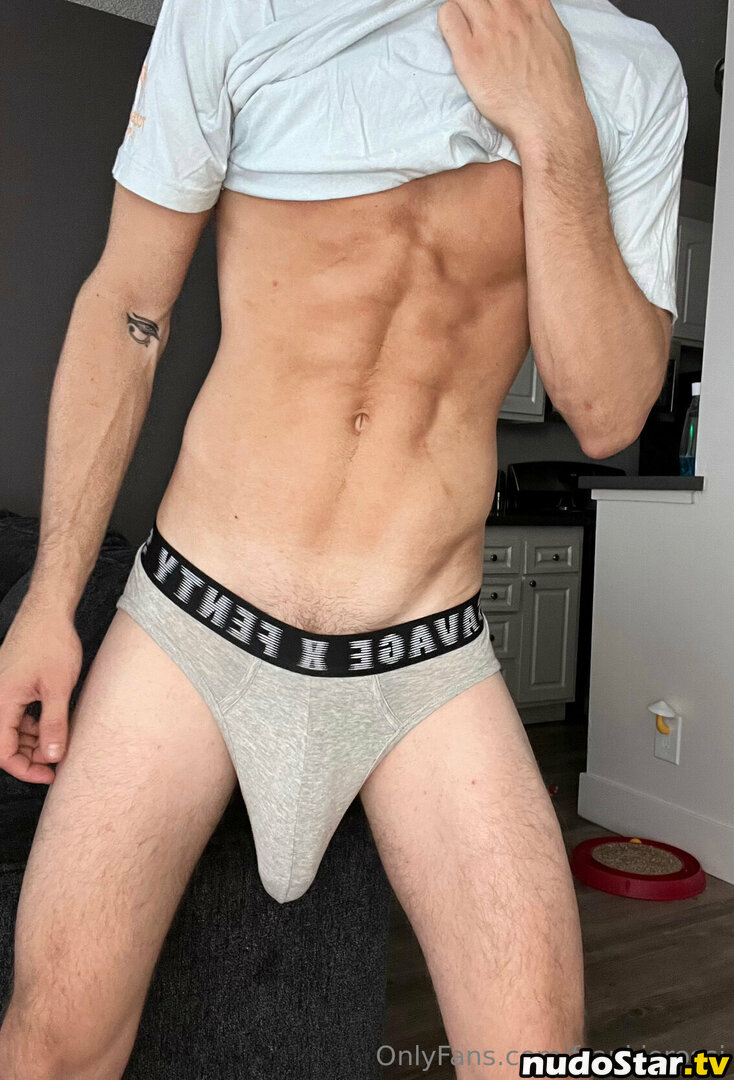 frankierossi / itsfrankierossi Nude OnlyFans Leaked Photo #51