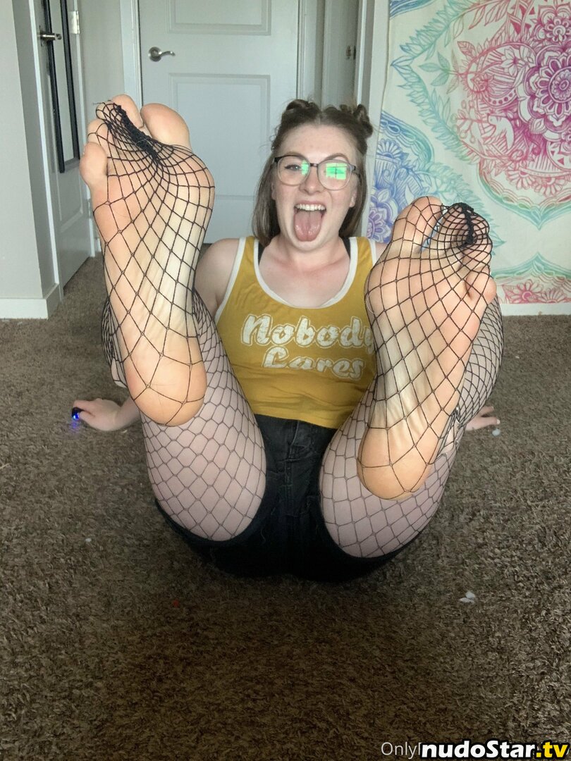 freckled_feet Nude OnlyFans Leaked Photo #26