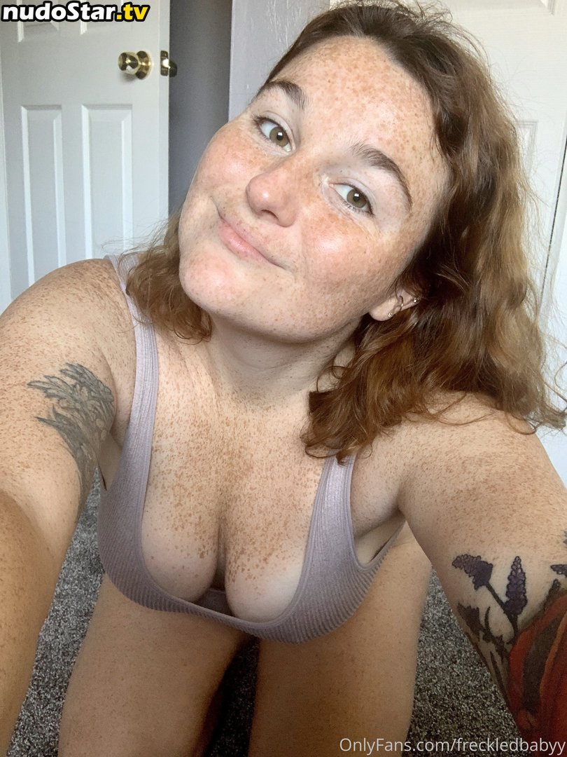 freckledbabyy / frecklesbabyy Nude OnlyFans Leaked Photo #30