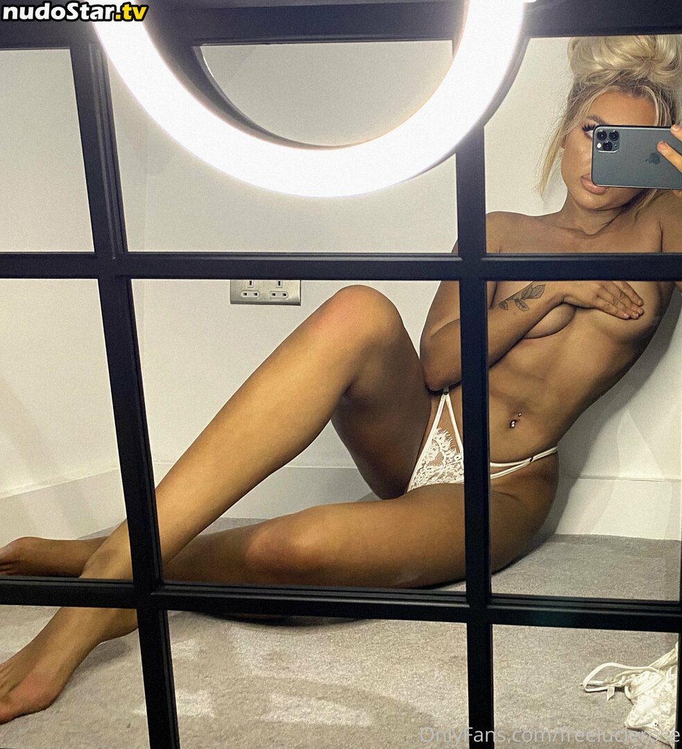 freelucierose / icecat_laflareee Nude OnlyFans Leaked Photo #10