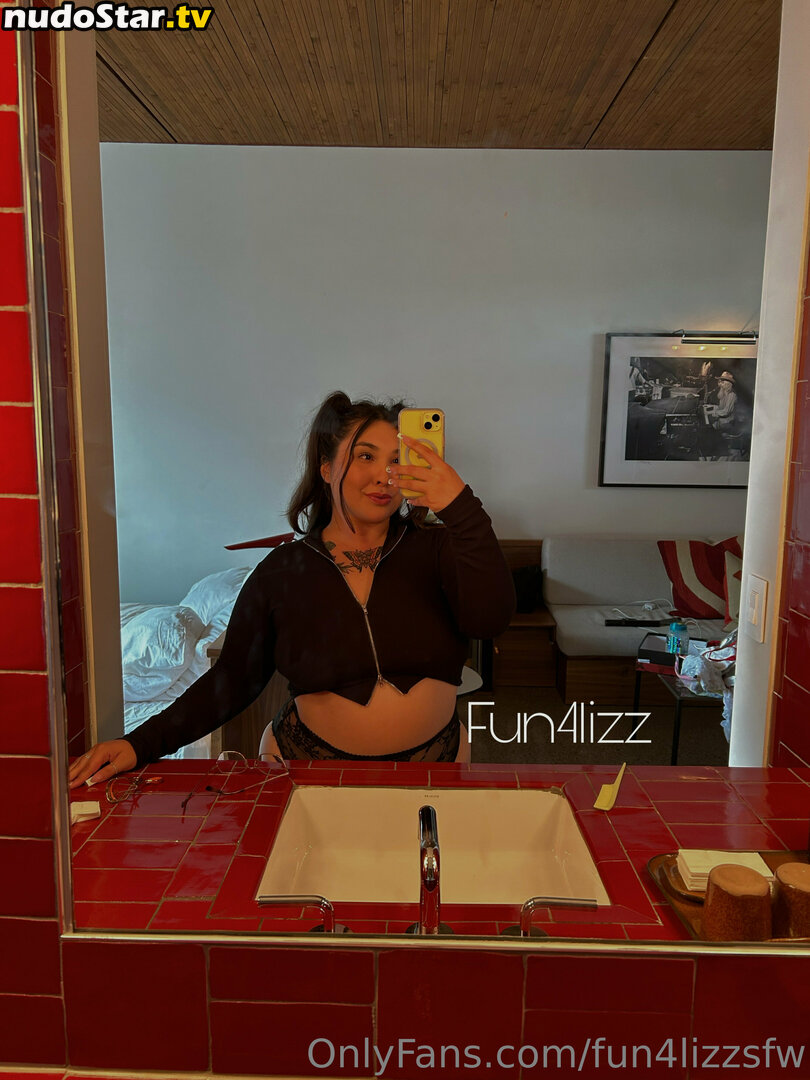 fun4lizzsfw Nude OnlyFans Leaked Photo #44