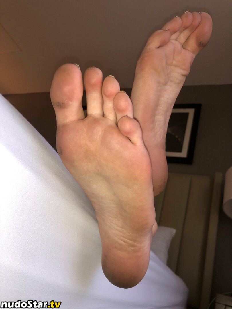 g0ddessofsoles Nude OnlyFans Leaked Photo #5