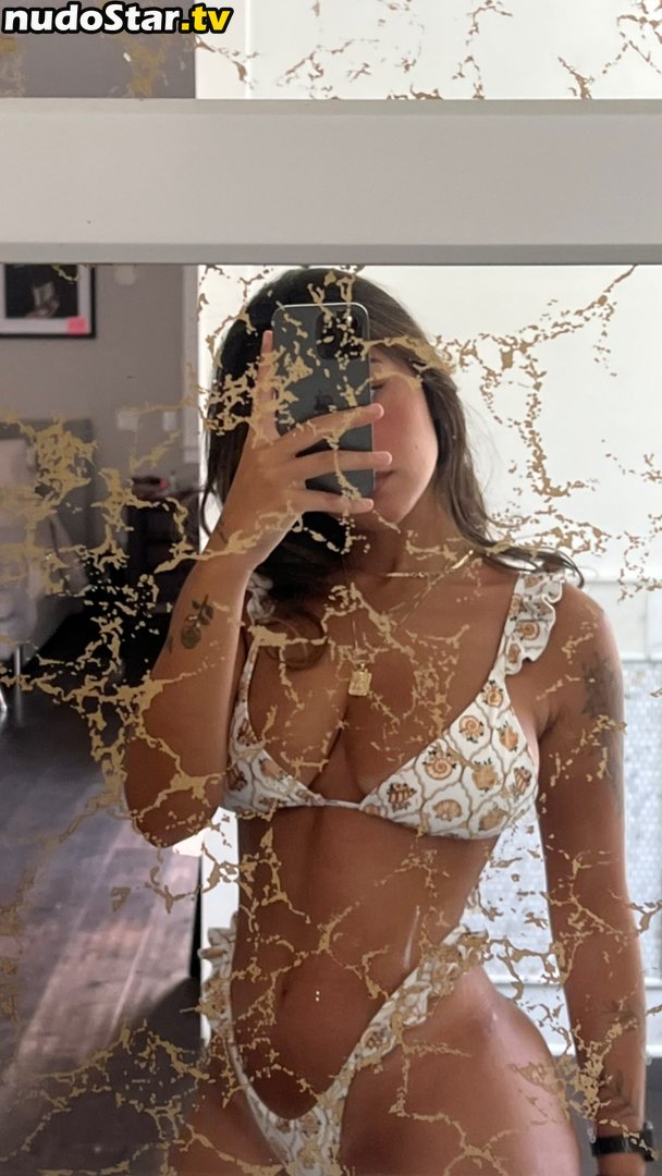 Gabriela Moura / gabimfmoura Nude OnlyFans Leaked Photo #13