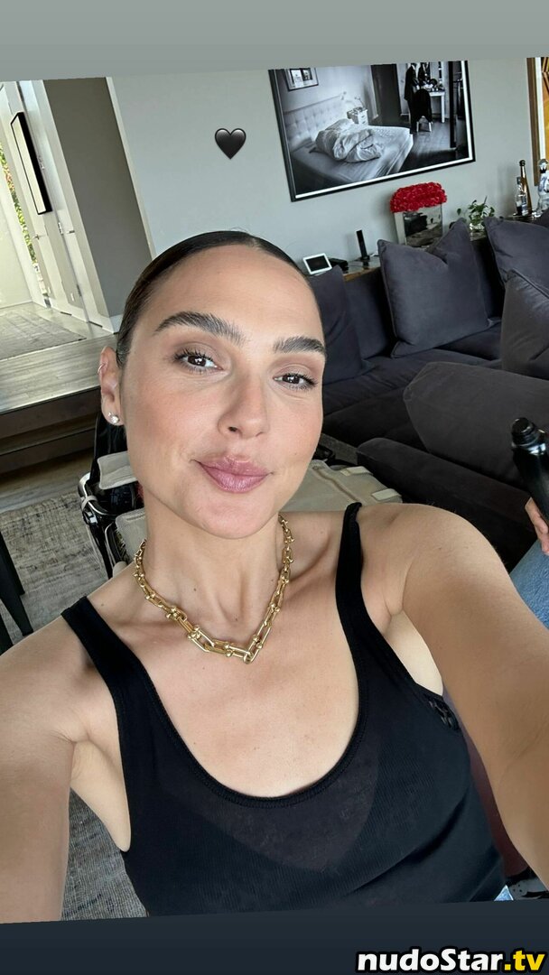 Gal Gadot / gal_gadot / galgadot / https: / inked_hriss Nude OnlyFans Leaked Photo #309