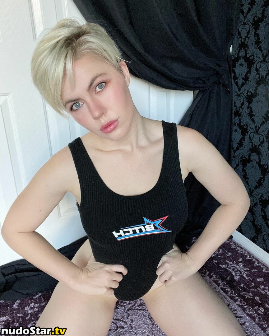 Genevieve Marie / GenevieveMarie / GenevieveNylen / genevievemariecosplay Nude OnlyFans Leaked Photo #43