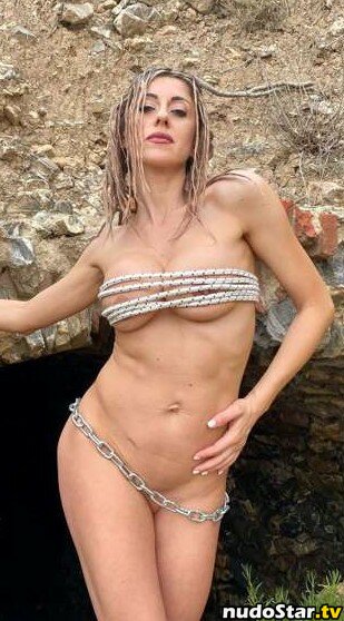 Genny Silvestrini / gennysilvestriniofficial Nude OnlyFans Leaked Photo #7