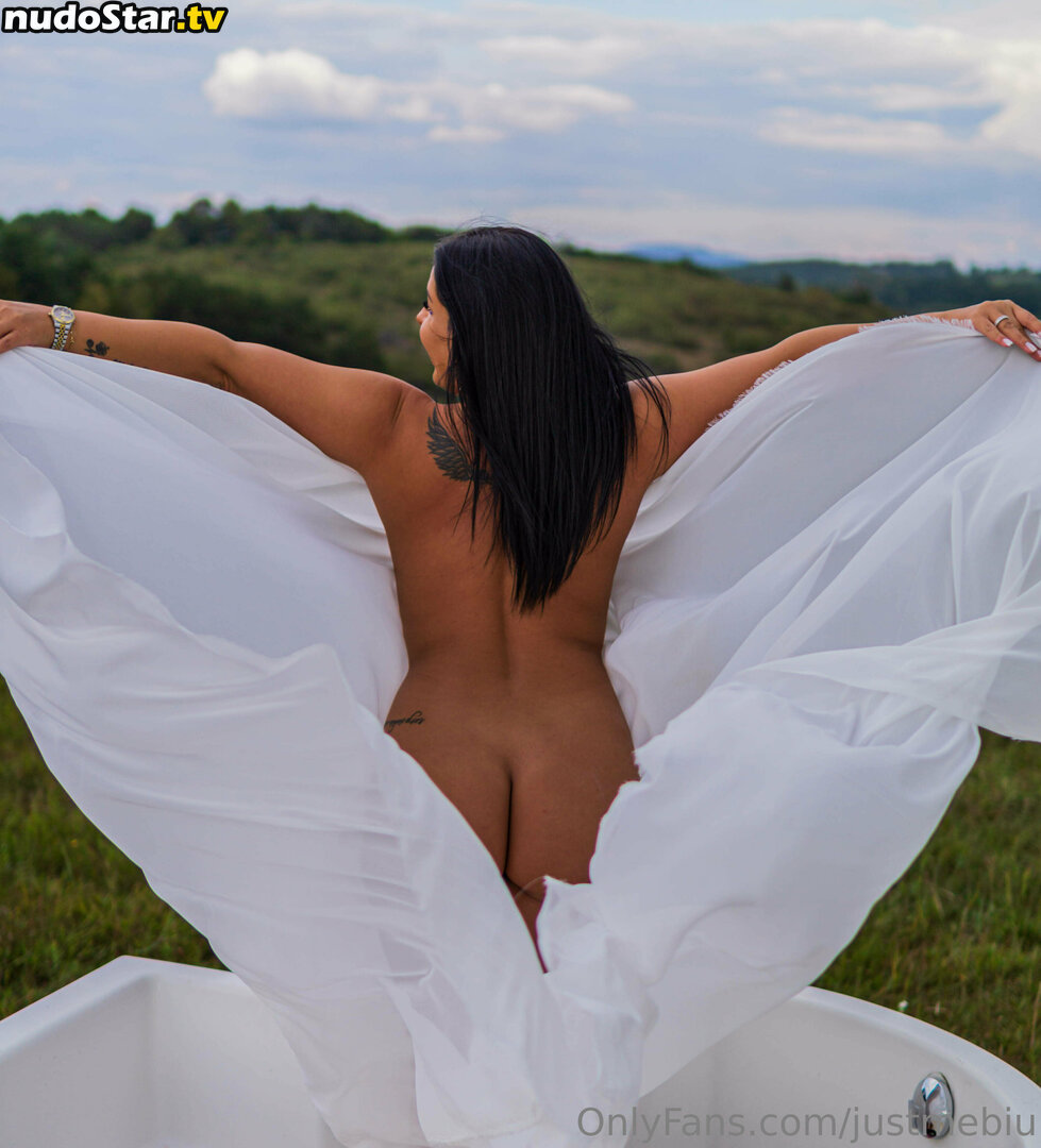 Georgiana Bianca / just_me_biu / justmebiu Nude OnlyFans Leaked Photo #25