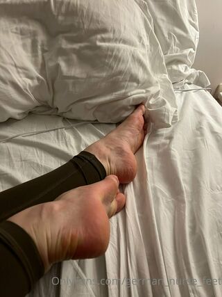 german_nurse_feet