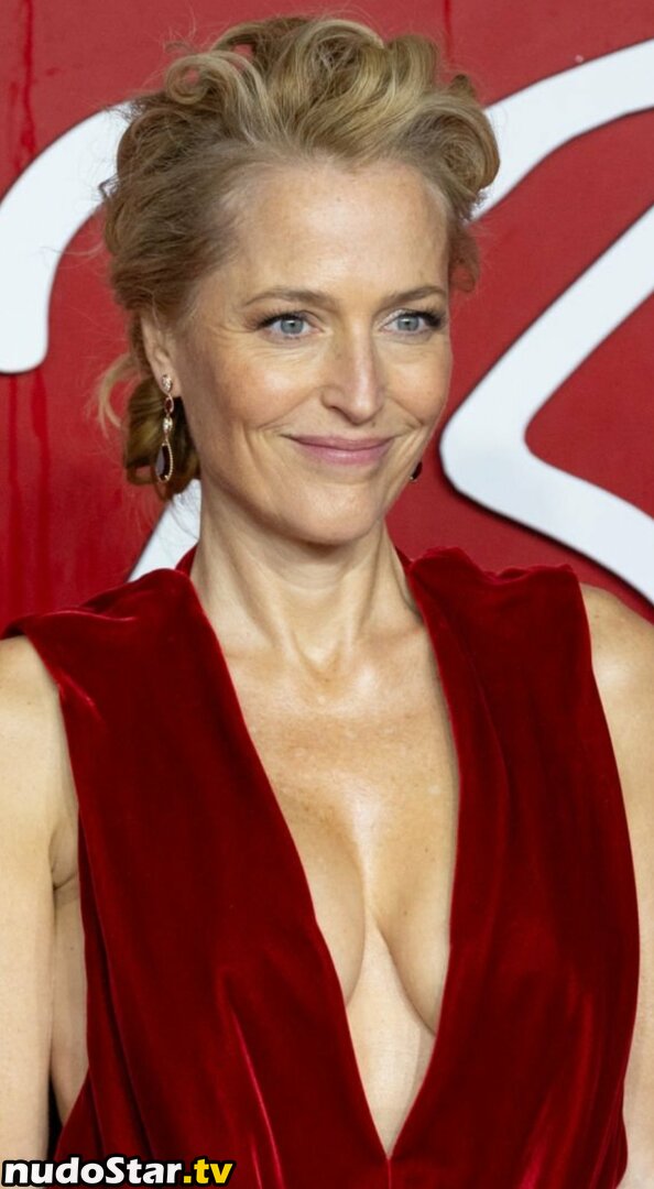 Gillian Anderson / GillianA Nude OnlyFans Leaked Photo #41
