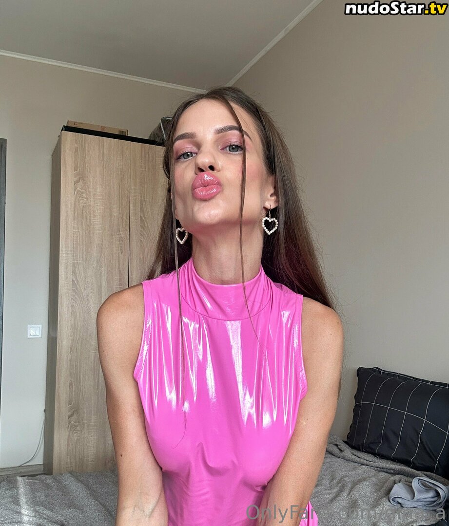 gina_a / gina_a.a Nude OnlyFans Leaked Photo #134