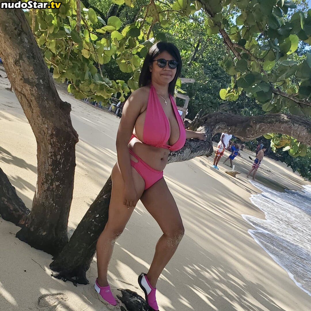 Gisselle F / gigisselle / gissy1207 Nude OnlyFans Leaked Photo #40