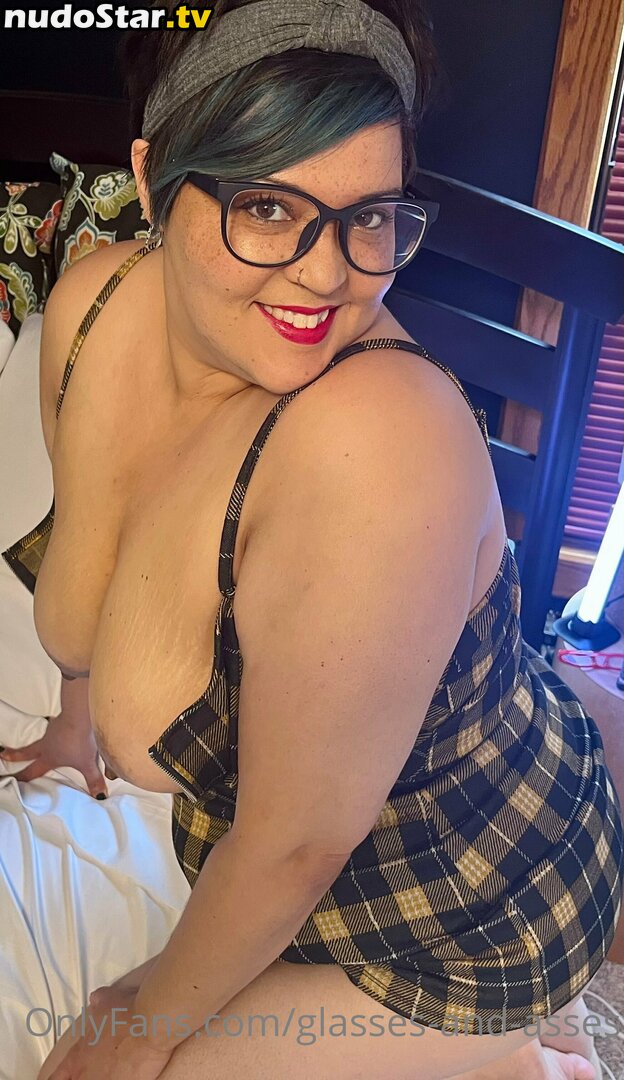 glasses-and-asses / glassesandasses Nude OnlyFans Leaked Photo #35