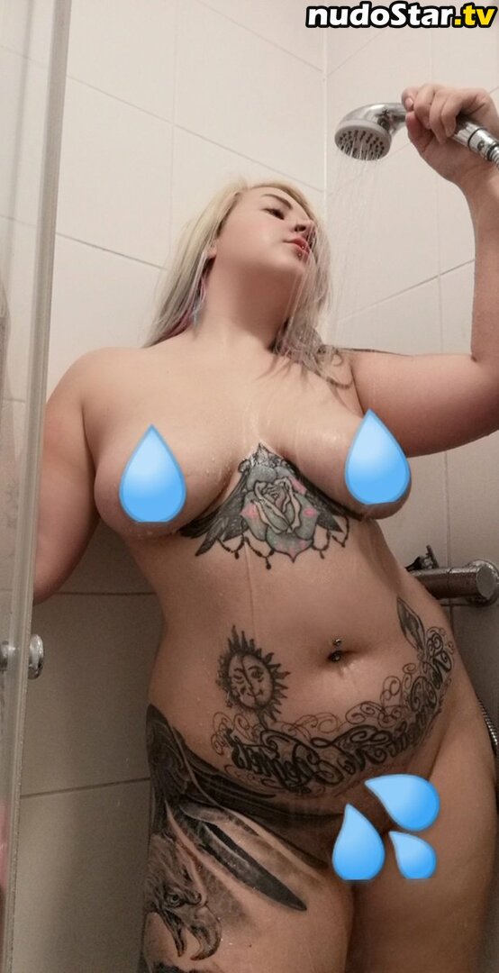 Gloria Blaze / gloria_blaze / iam_gloriablaze Nude OnlyFans Leaked Photo #3