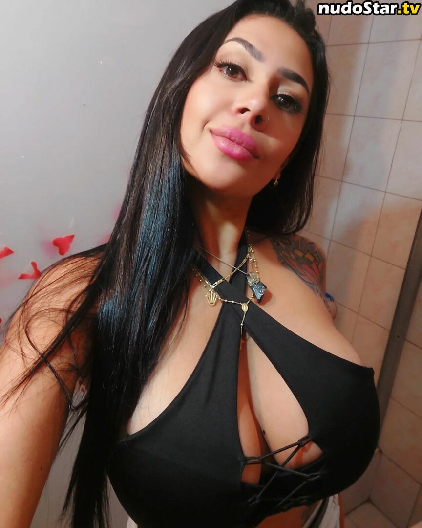 Gloria Gonzalez / beautifulmuffin / lanegra_loly Nude OnlyFans Leaked Photo #11