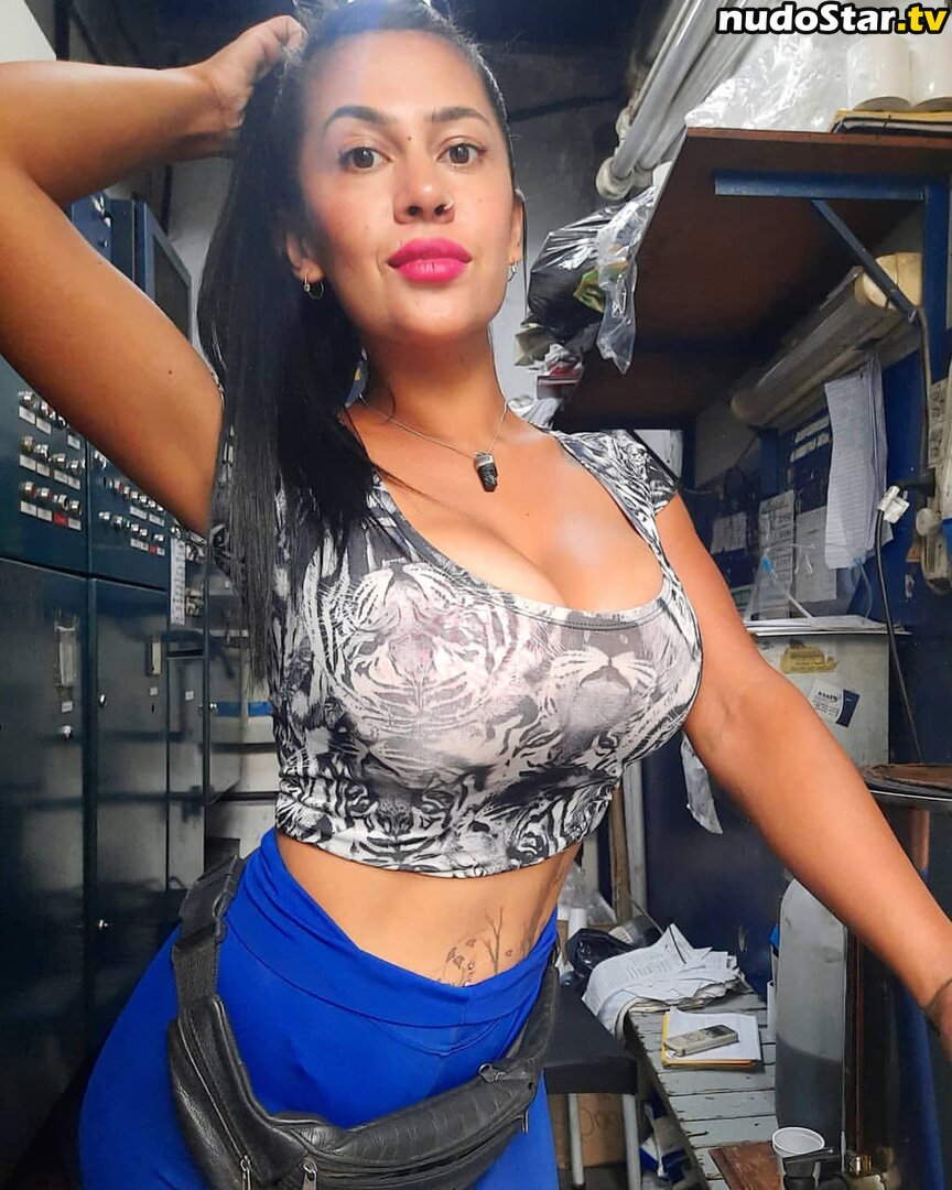 Gloria Gonzalez / beautifulmuffin / lanegra_loly Nude OnlyFans Leaked Photo #19