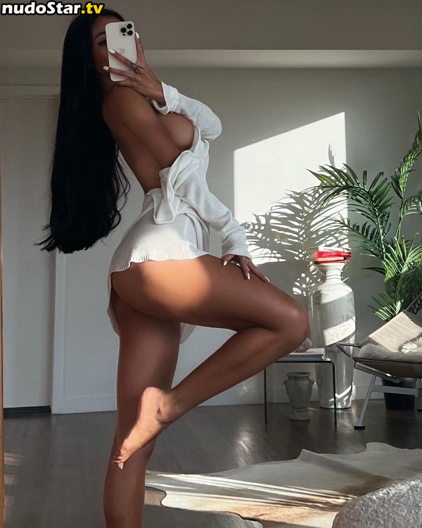 gold.gypsy / u10319871 Nude OnlyFans Leaked Photo #87