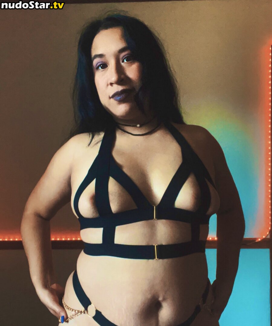 GoldnPersephone / systemglitchgraphics / yeahitsgoldn Nude OnlyFans Leaked Photo #11
