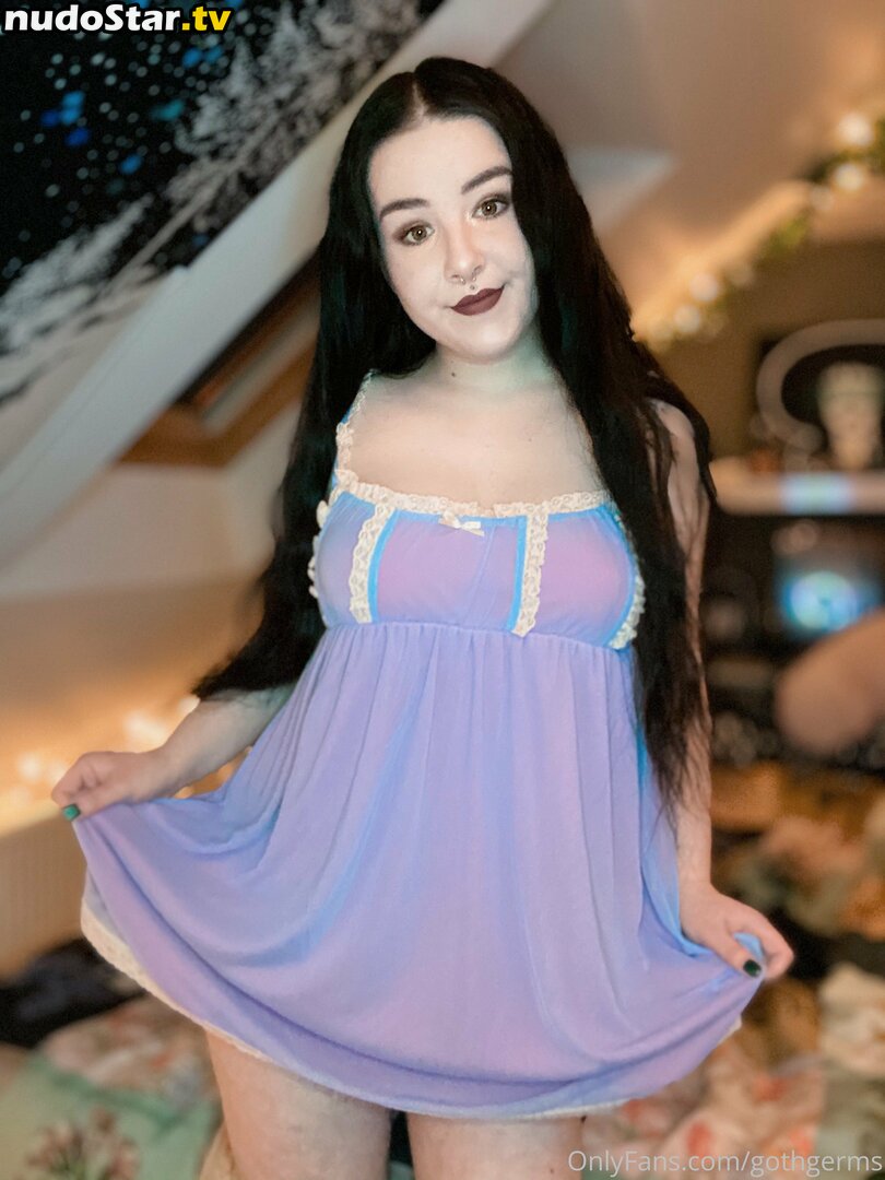 gothgermfriend / gothgerms Nude OnlyFans Leaked Photo #18