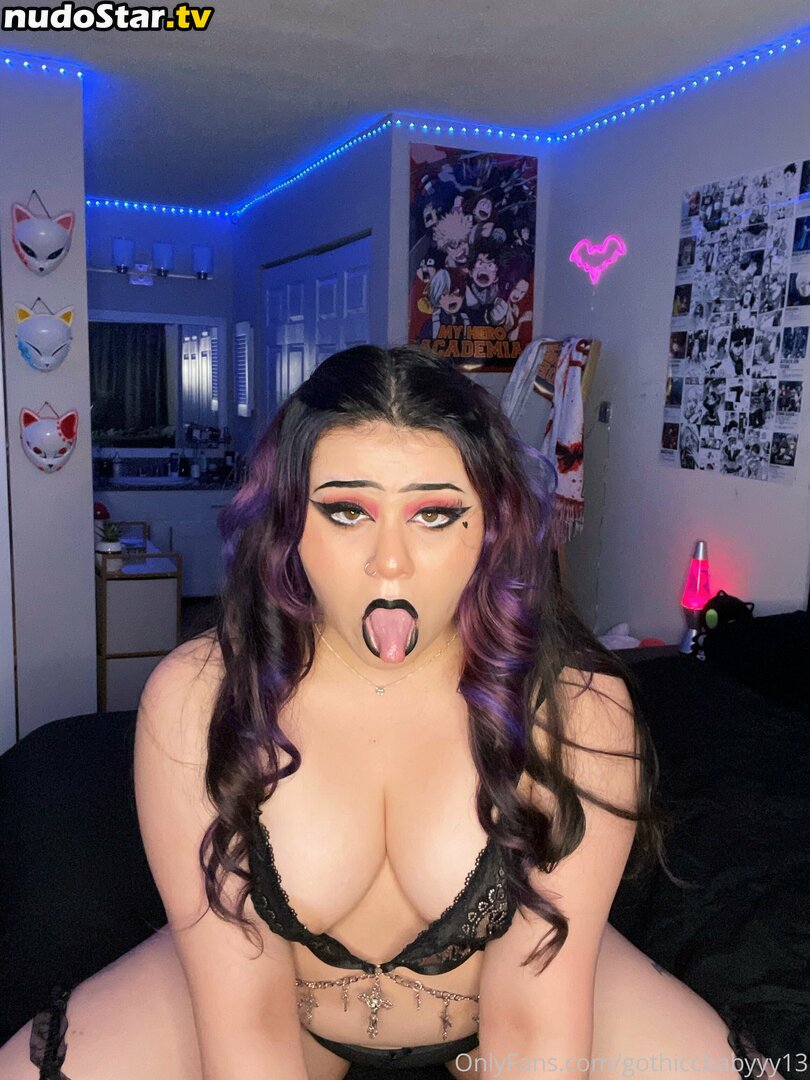 brieseyfbaby / gothiccbabyyy13 Nude OnlyFans Leaked Photo #51