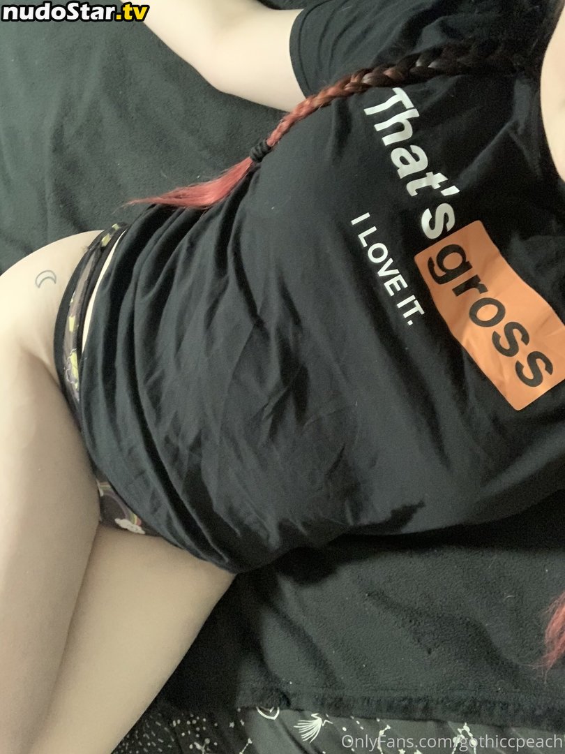 gothiccpeach / gothicpeach Nude OnlyFans Leaked Photo #1