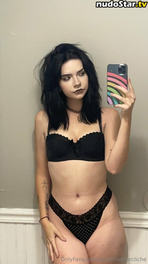 H0neyR3venge / gothichorrorcliche / gothictropic / gothicwhorror Nude OnlyFans Leaked Photo #36