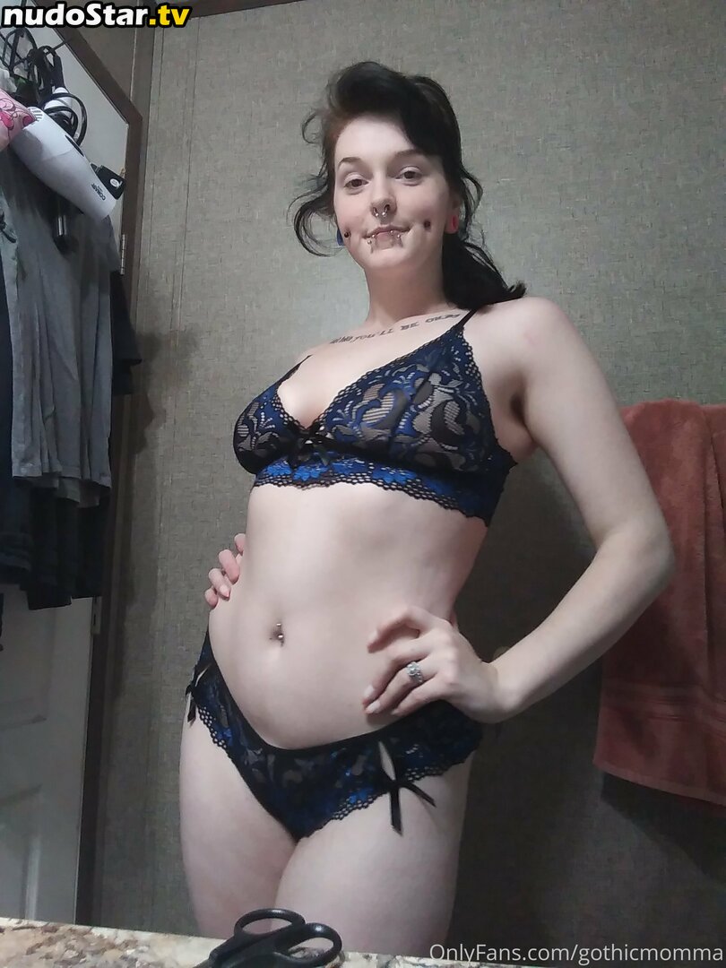 gothicmomma Nude OnlyFans Leaked Photo #17