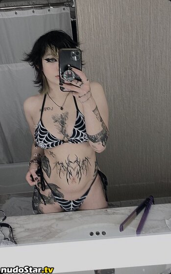 Gremlinbxtch / gremlincxnt Nude OnlyFans Leaked Photo #67